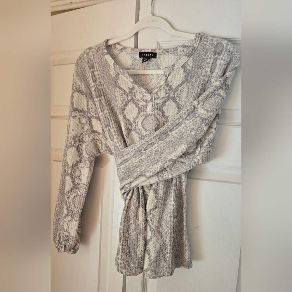 Gray and white sweater